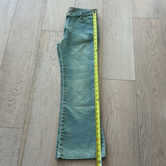 Y2K Flared Jeans - Picture 12 of 12